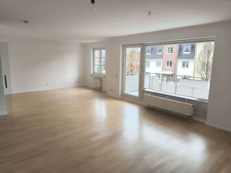 schöne helle 3-Zimmer Wohnung in beliebter Lage (Hildener Heide), 40724 Hilden, Etagenwohnung