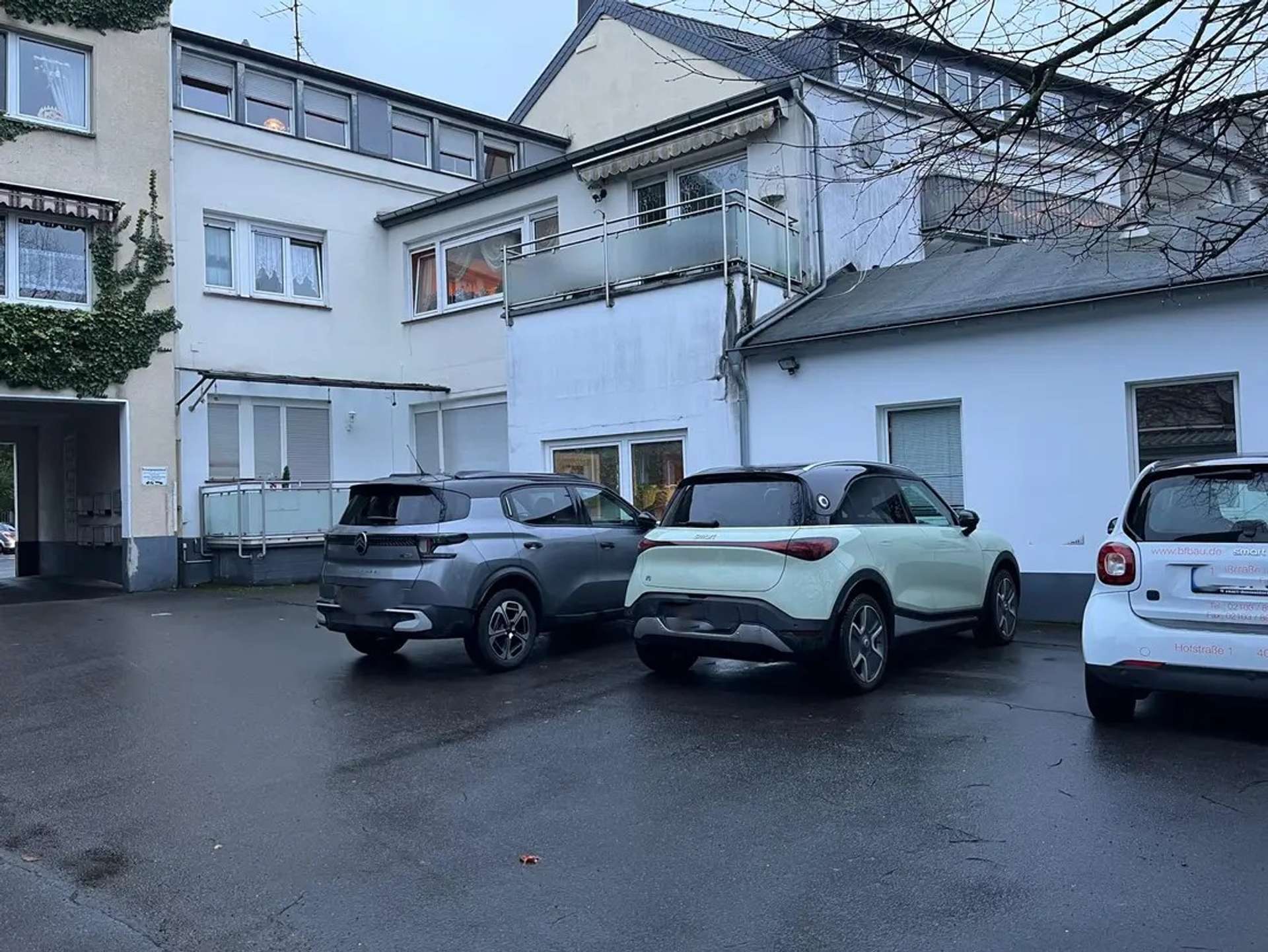 Haus Hof vor 86